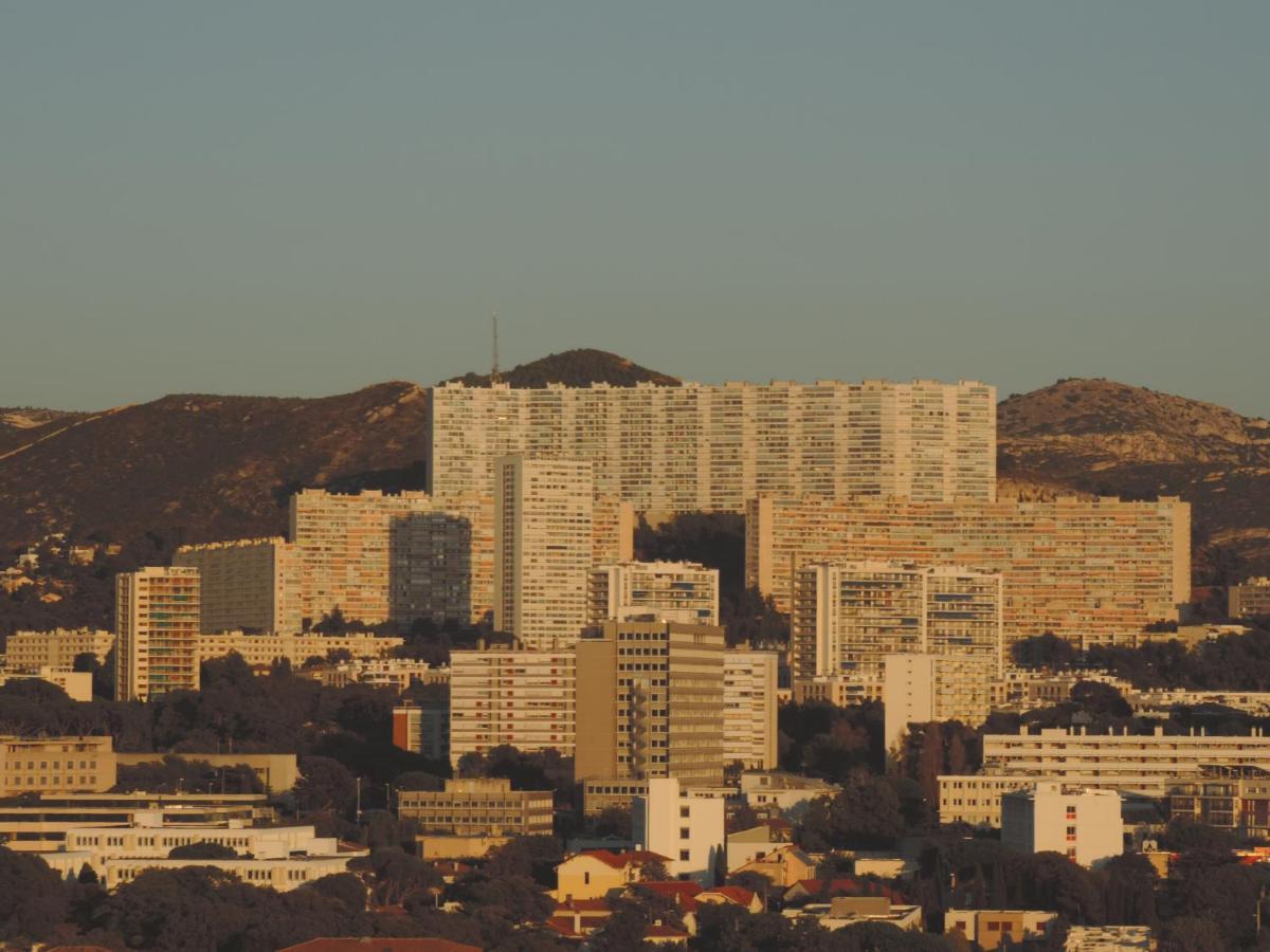 Panoramic View Of Marseille For Two Apartment Exterior foto